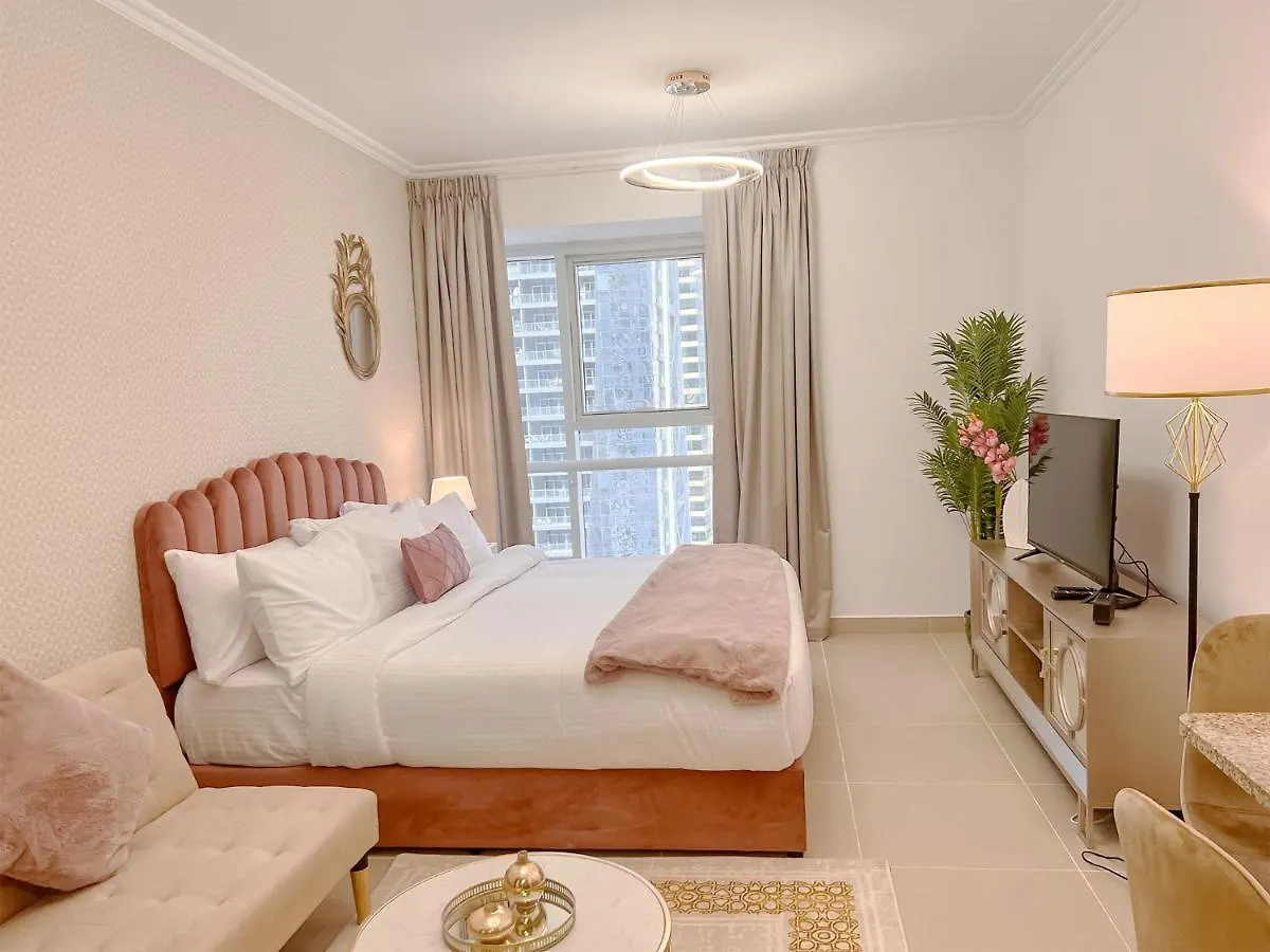 Cosmos Living Cozy Studio Near Dubai Marina 0*,