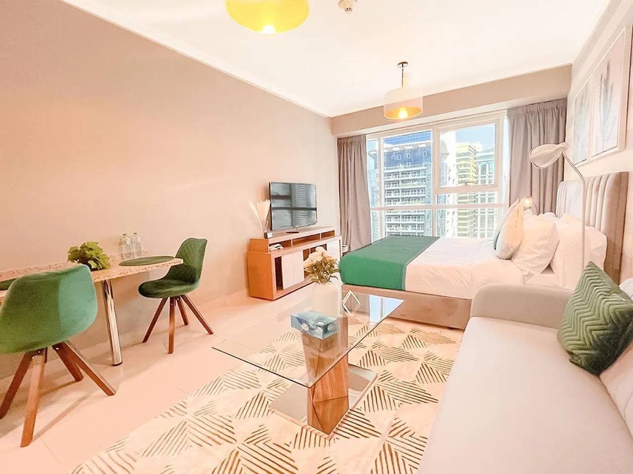 Cosmos Living Cozy Studio Near Dubai Marina 0*,